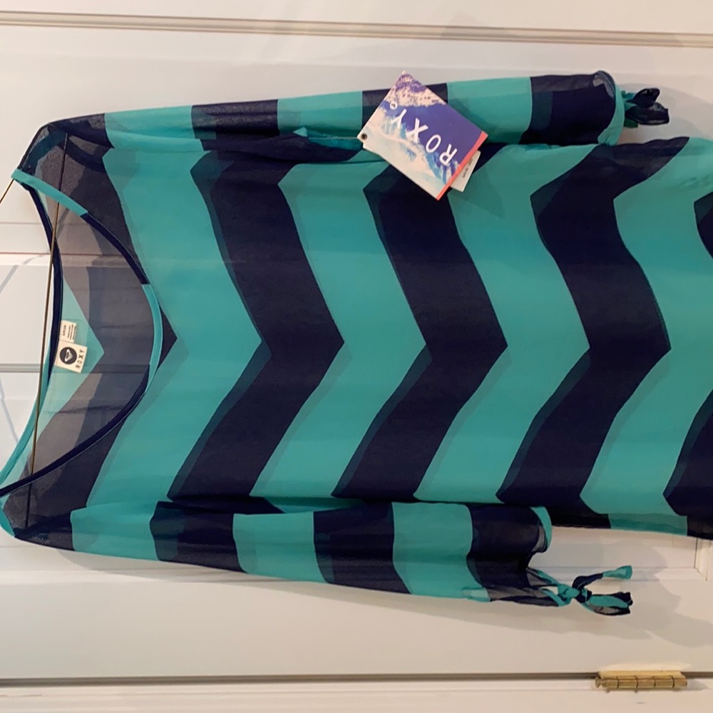 Roxy swimsuit coverup